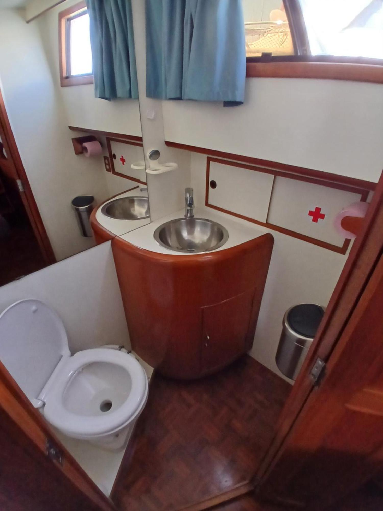 拉罗歇尔 Bateau Atypique Yacht La Rochelle酒店 外观 照片